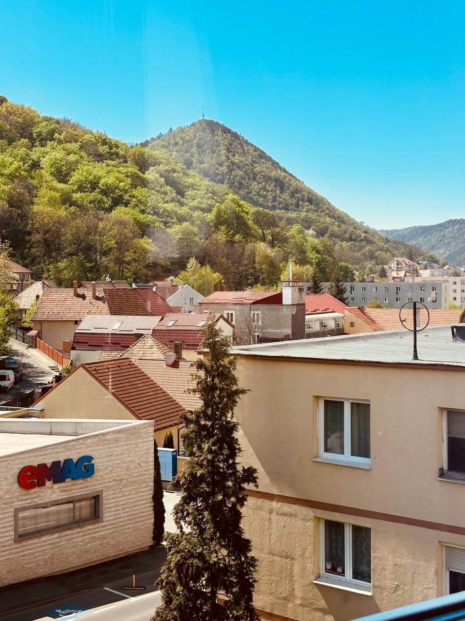 Apartament Toni's Place Brașov